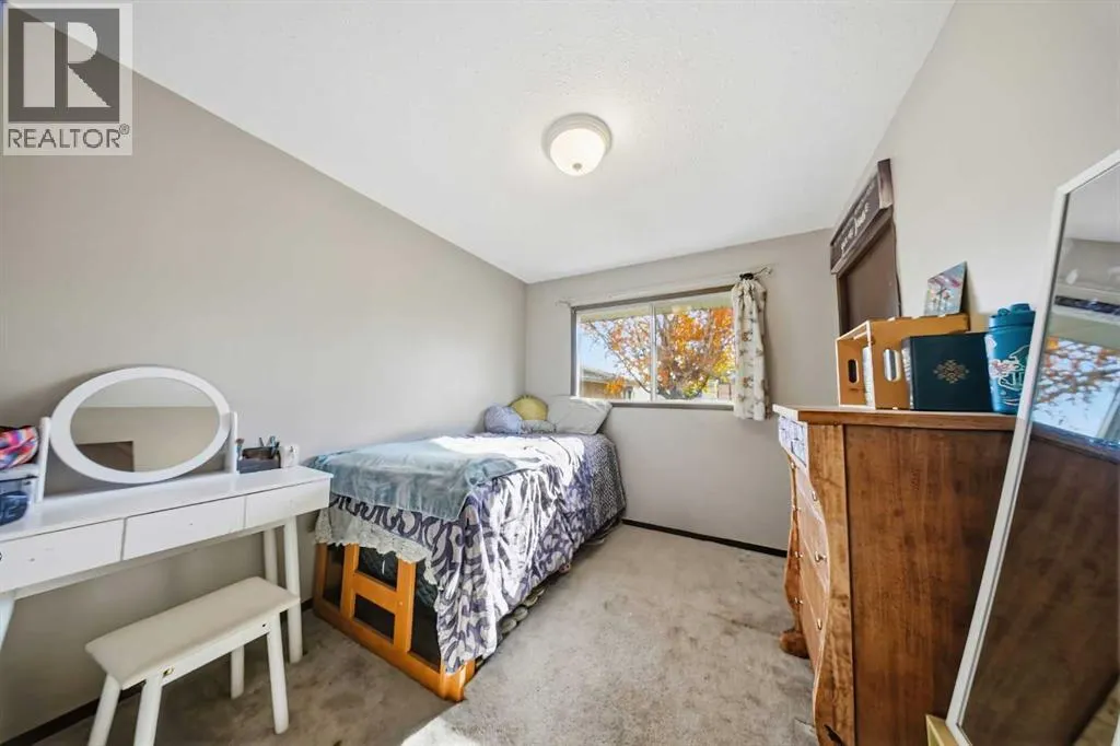 55 Nyman Crescent
