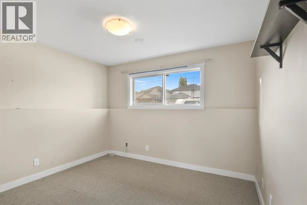 130 Larsen Crescent