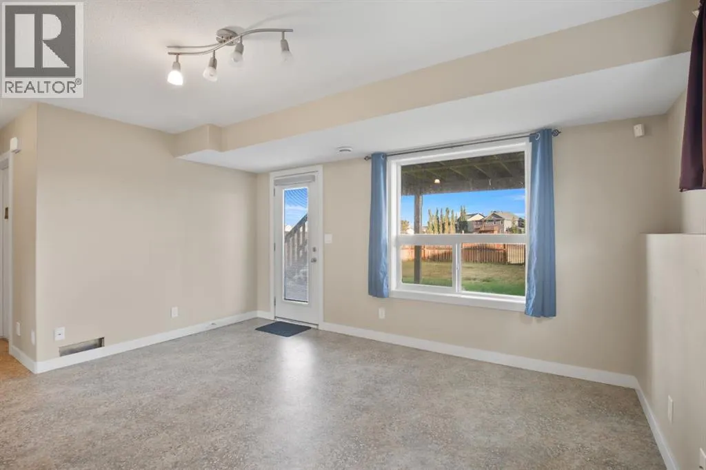 130 Larsen Crescent