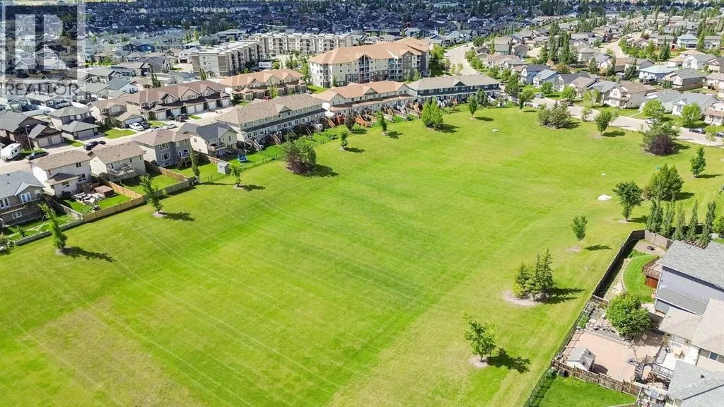 130 Larsen Crescent
