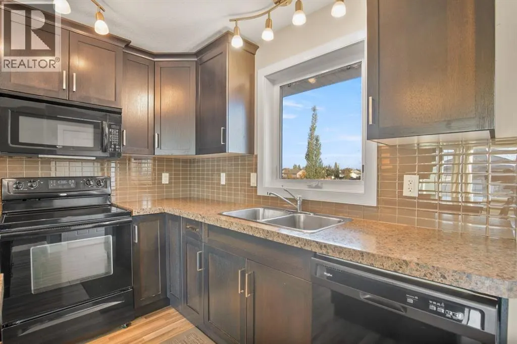 130 Larsen Crescent