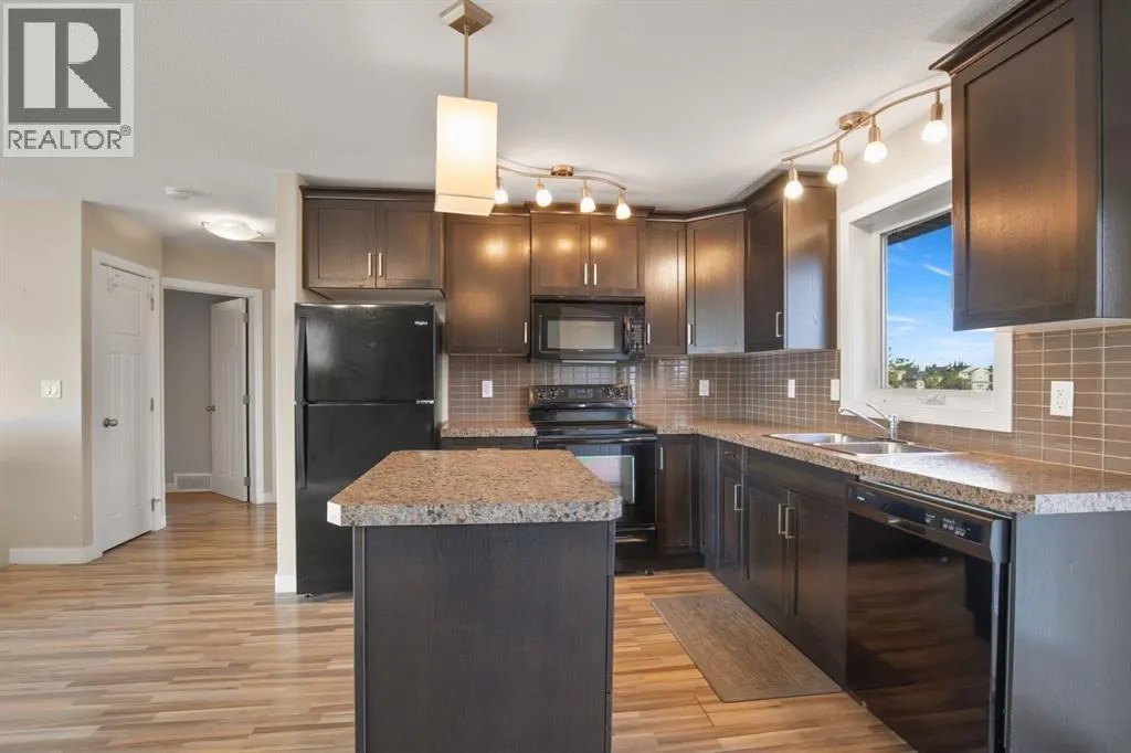 130 Larsen Crescent