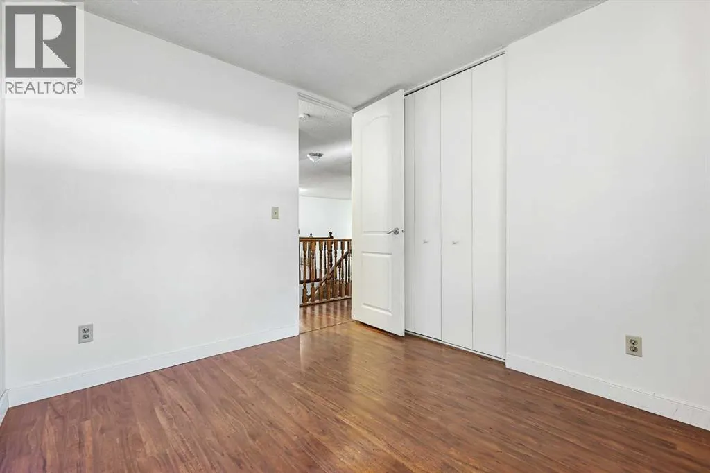 256 Cedarpark Drive SW