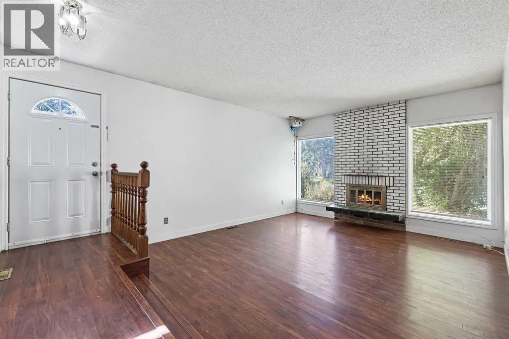 256 Cedarpark Drive SW