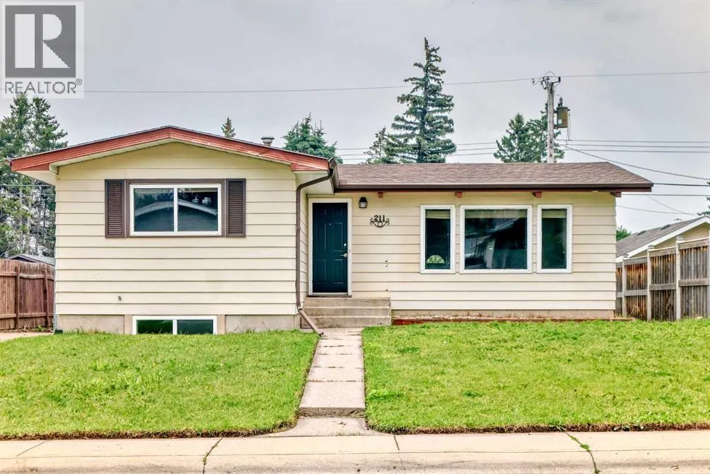 211 Allan Crescent SE