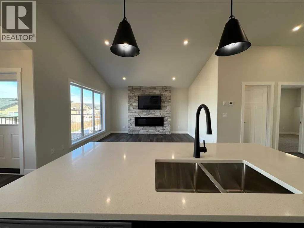 21 Vermont Close
