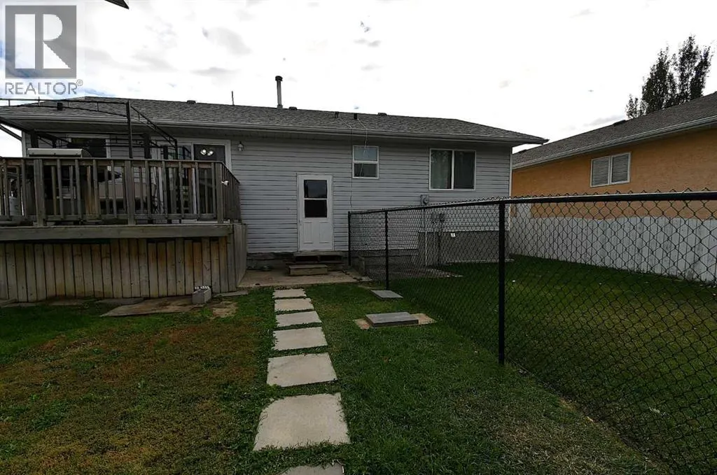 337 Laura Ave Avenue W