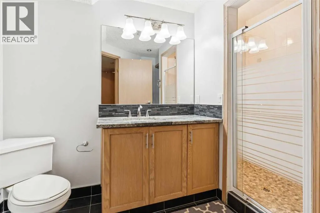 26 Mt Robson Close SE