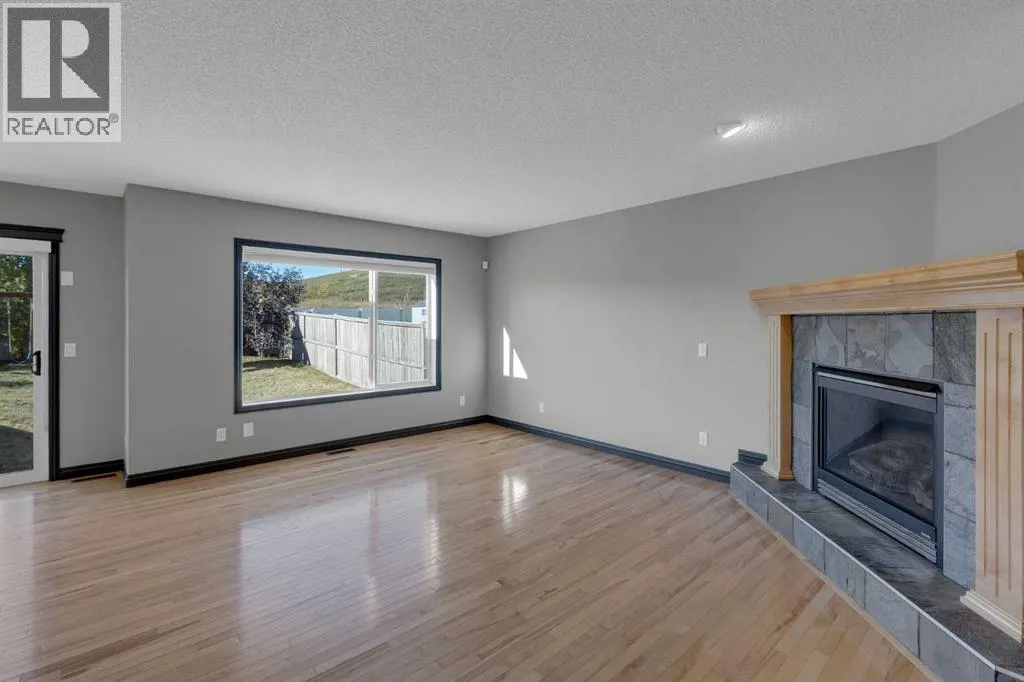 368 Kincora Drive NW