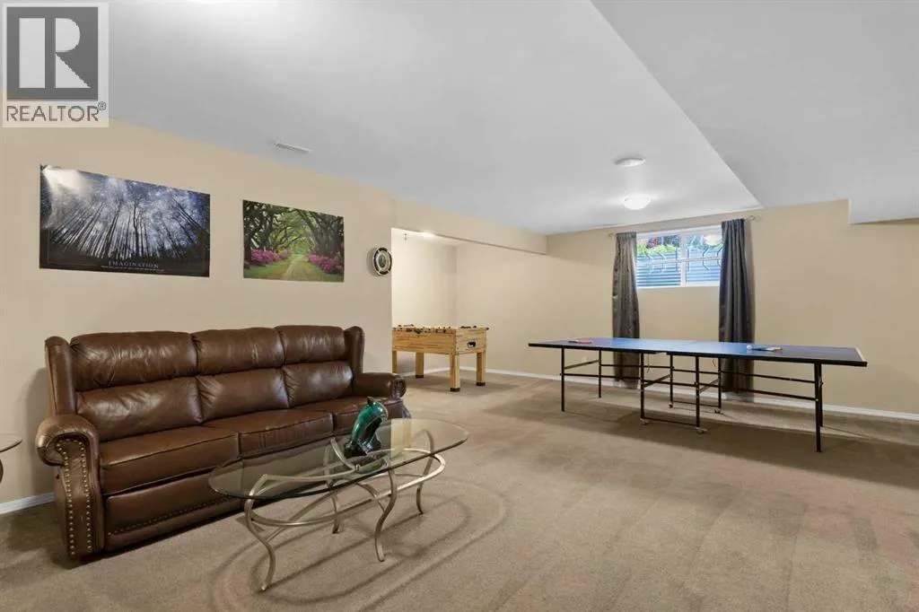 72 Tuscany Ridge Crescent NW