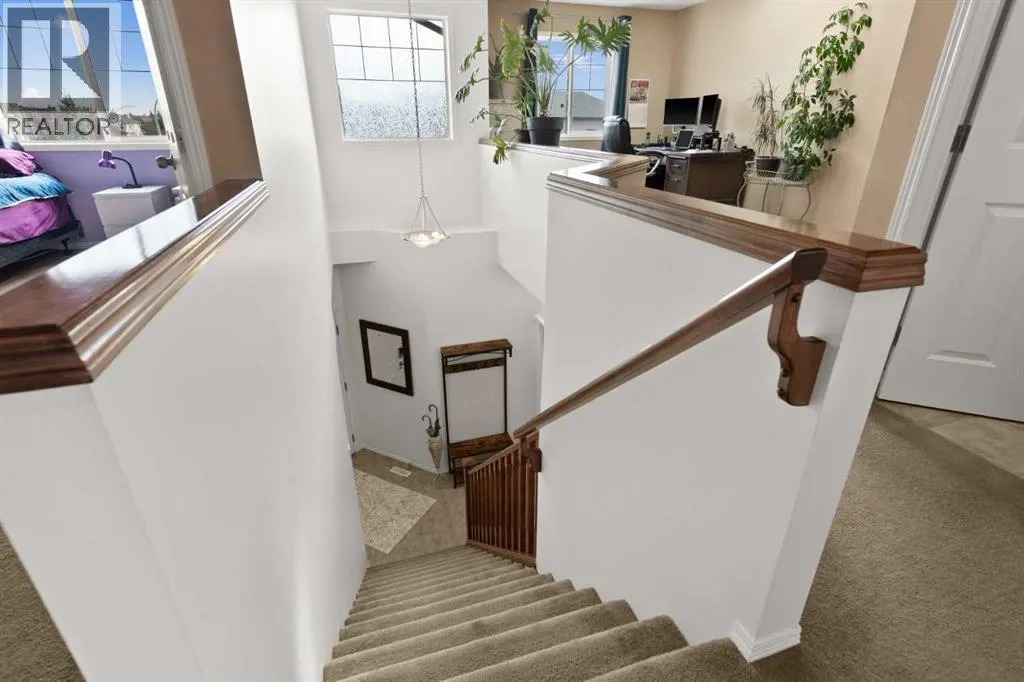 72 Tuscany Ridge Crescent NW