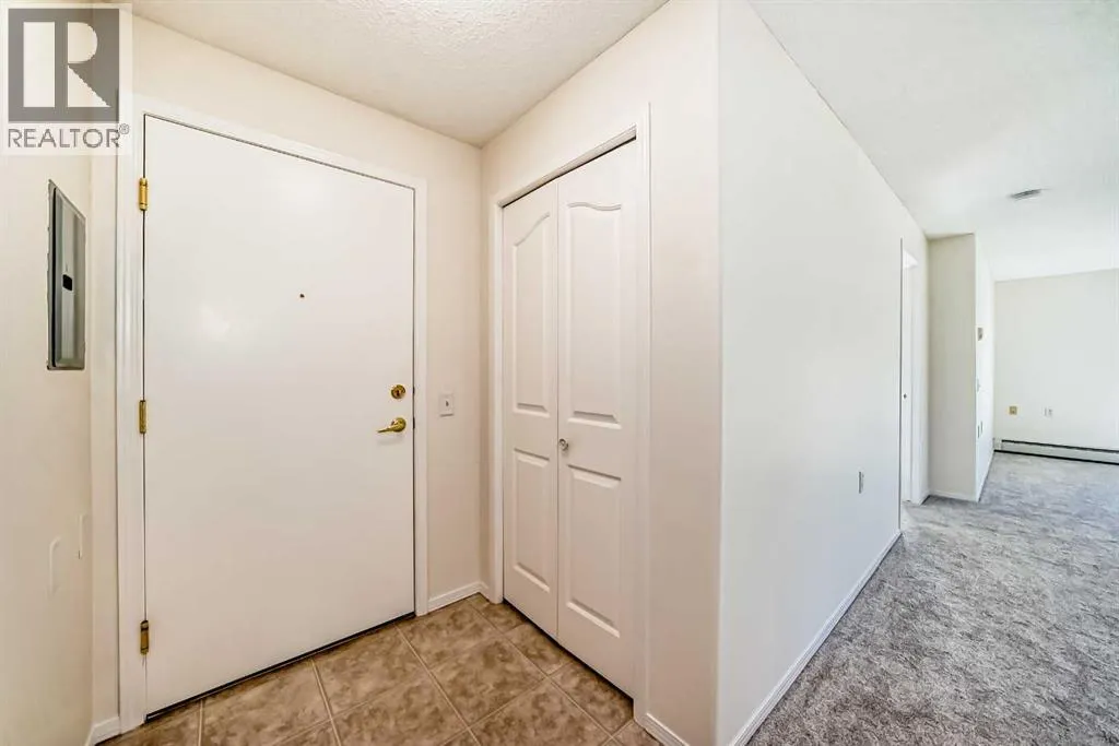 233, 5000 Somervale Court SW