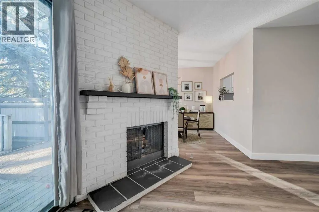 24, 2210 Oakmoor Drive SW