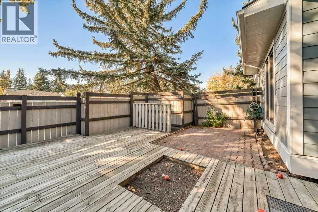 24, 2210 Oakmoor Drive SW