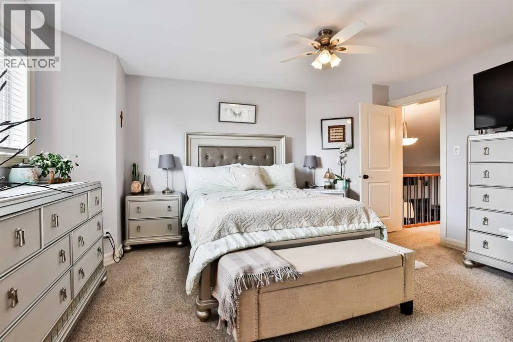 30 Riverview Crescent W