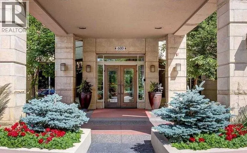207, 600 Princeton Way SW