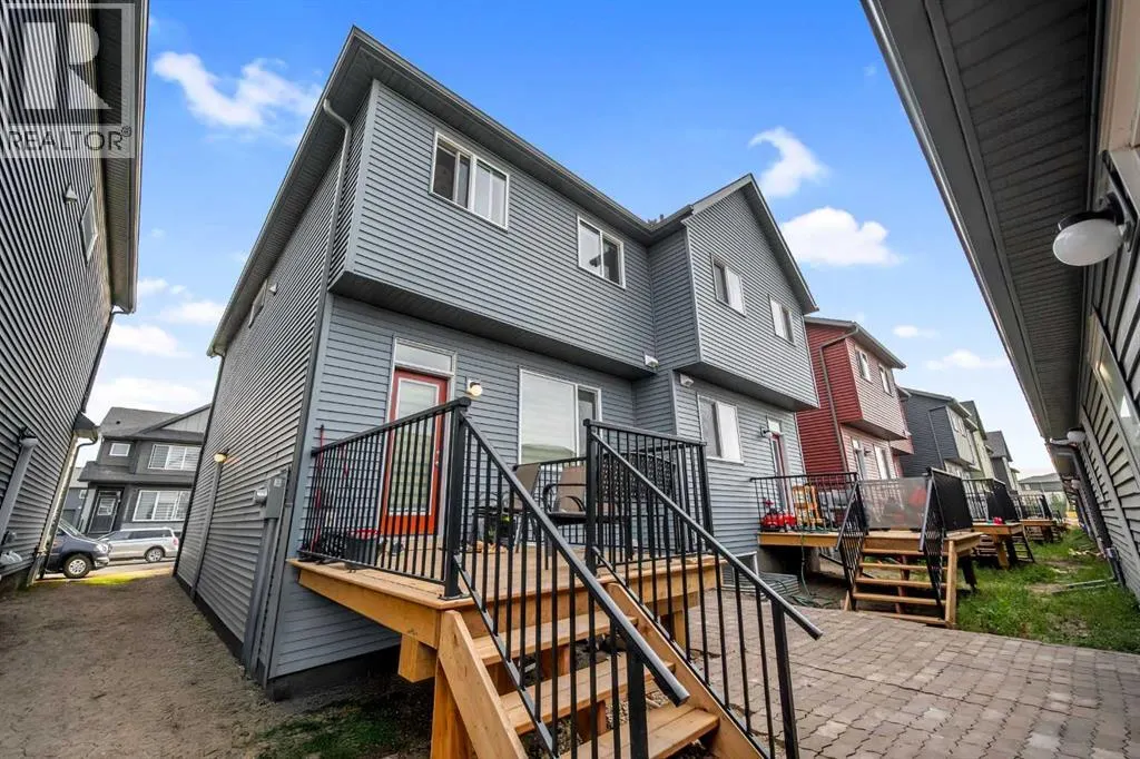 84 Savanna Place NE