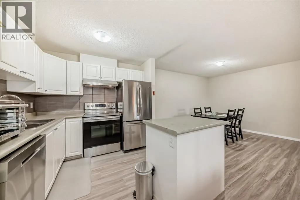 208, 4000 Somervale Court SW