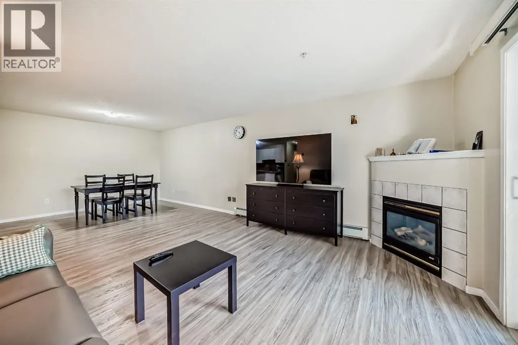 208, 4000 Somervale Court SW