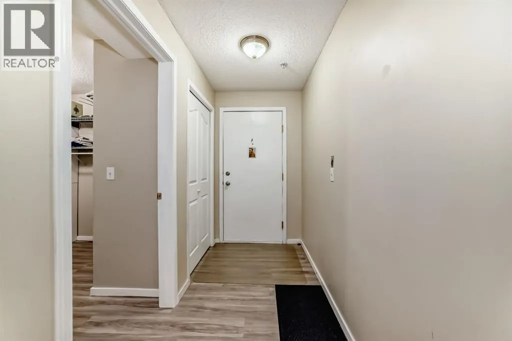 208, 4000 Somervale Court SW