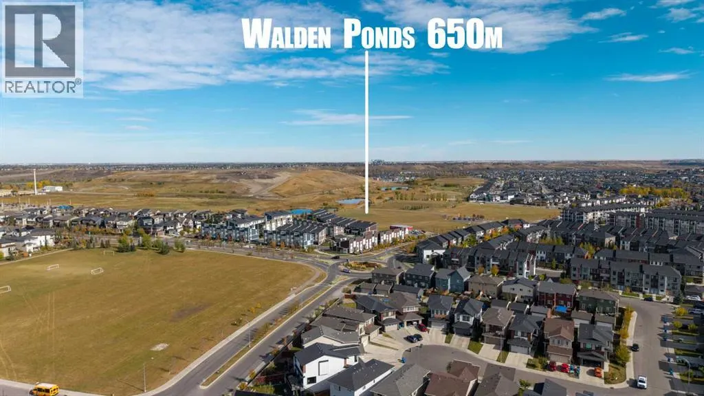 237 Walden Parade SE