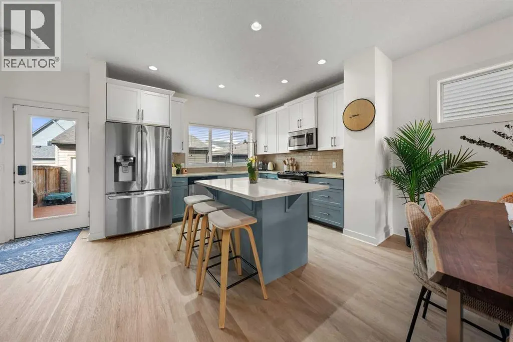 237 Walden Parade SE