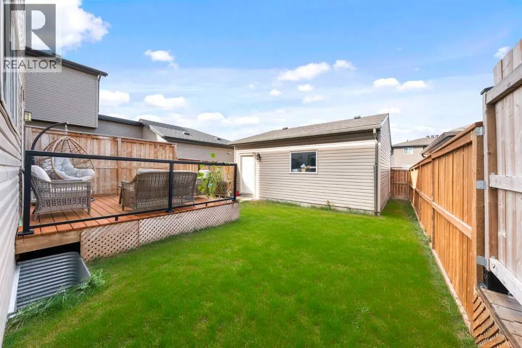 237 Walden Parade SE