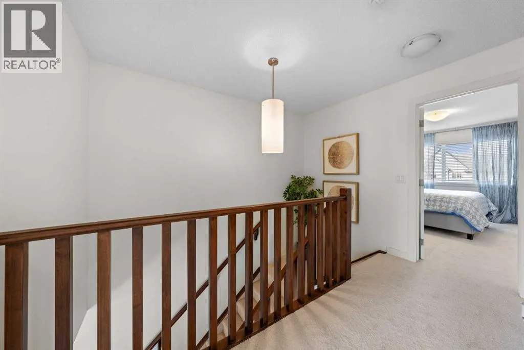 237 Walden Parade SE