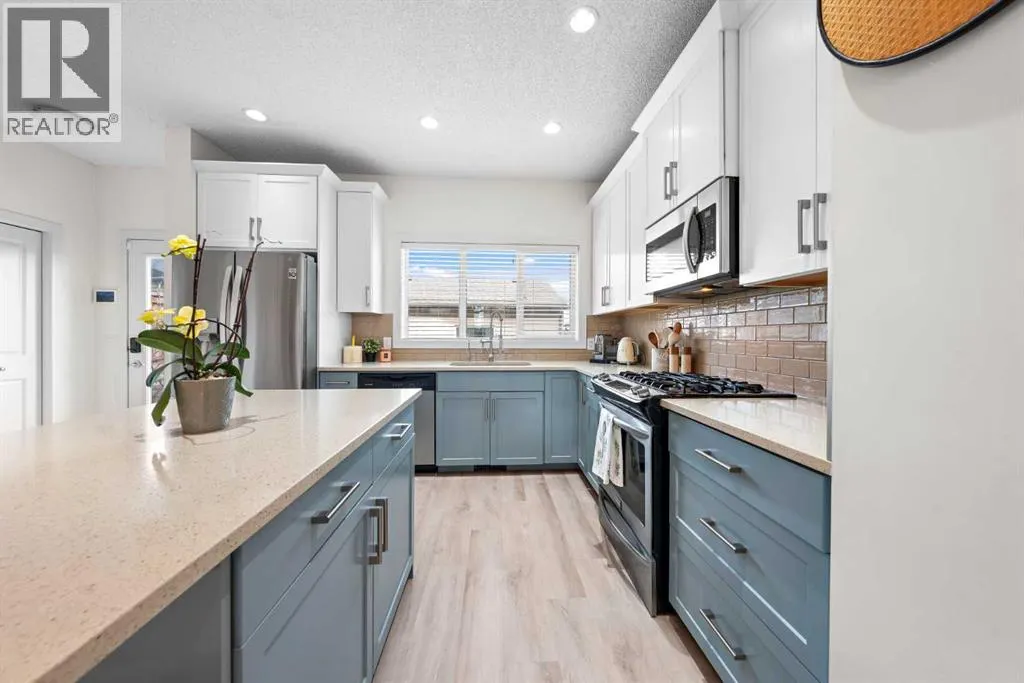 237 Walden Parade SE