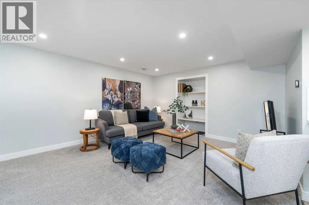 328 Cantrell Place SW