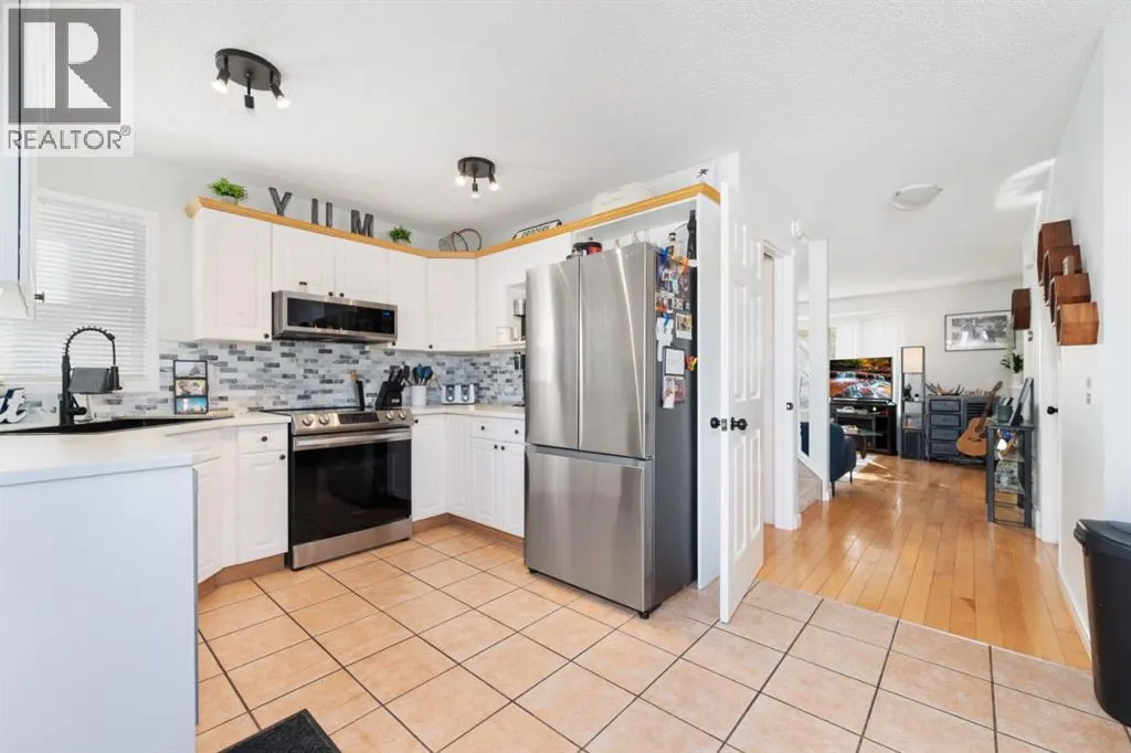 291 Arbour Grove Close NW