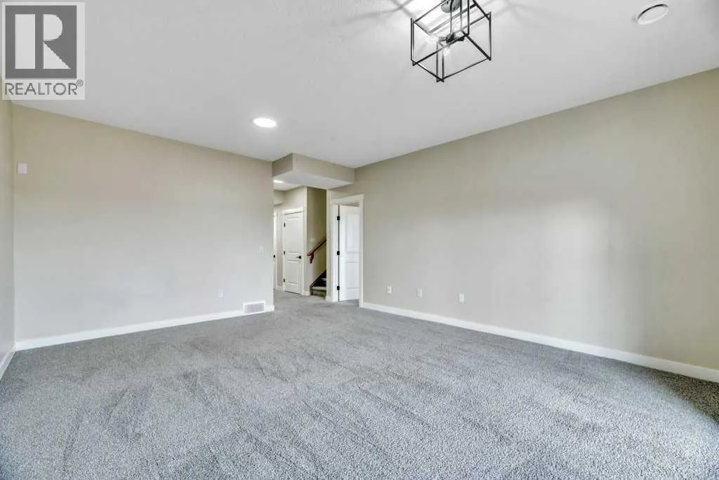 828 Edgefield Street