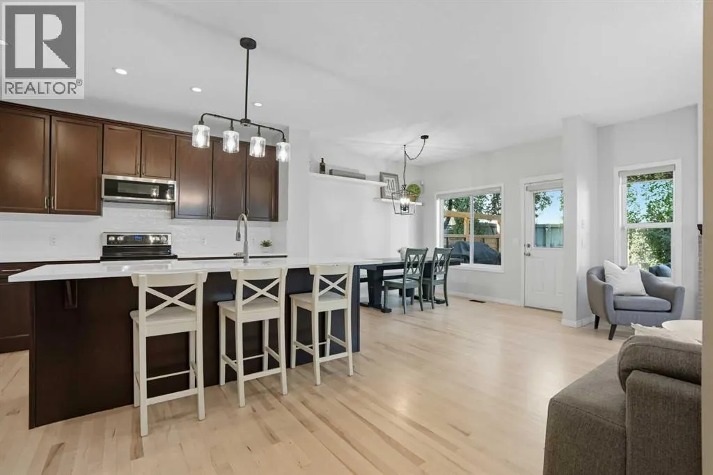 237 Kincora Glen Rise NW