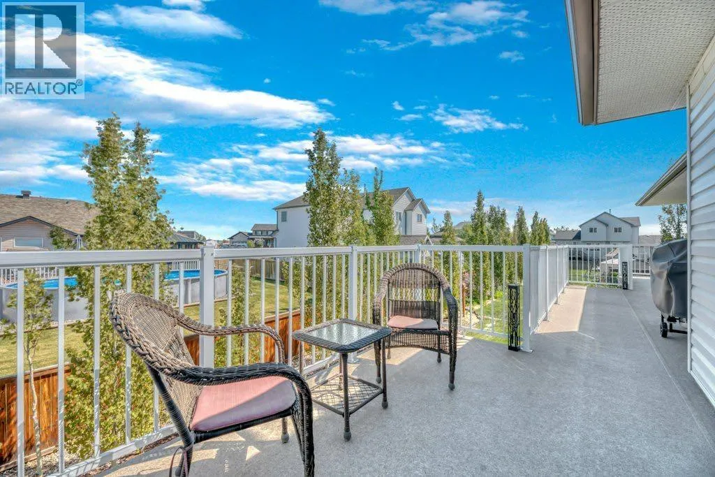 15 Henderson Bay NE