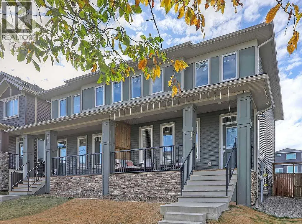 588 Evanston Link NW