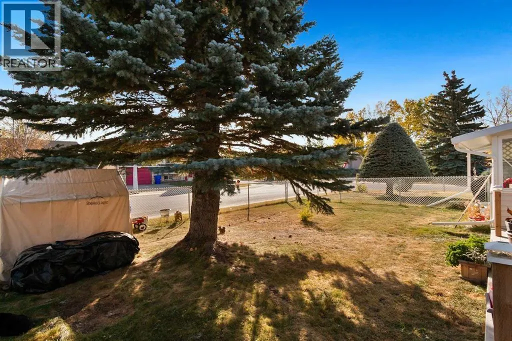 4102 Silverpark Estates Close