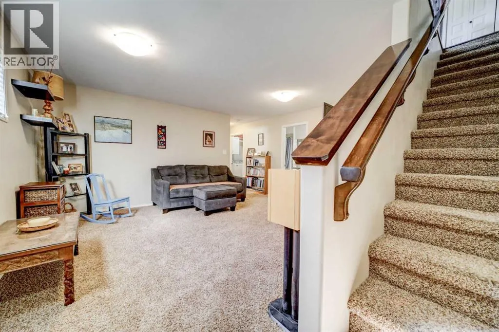 #6, 205 Lattice Perry Road N