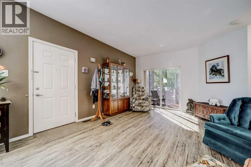 #6, 205 Lattice Perry Road N