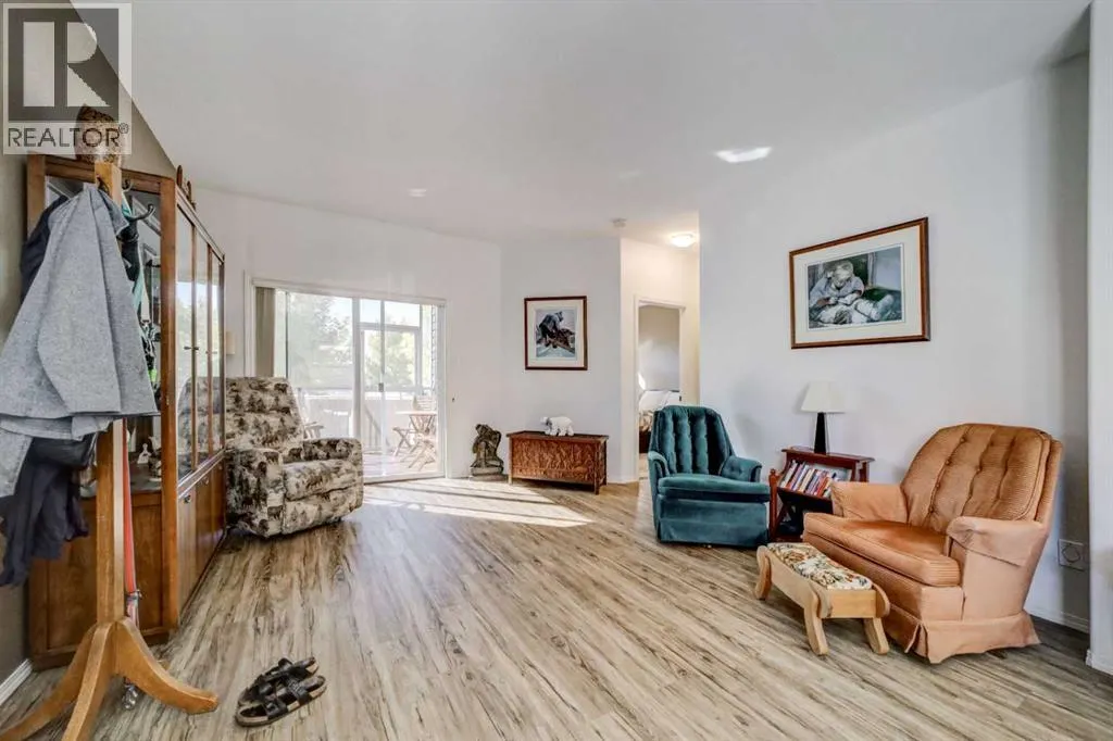 #6, 205 Lattice Perry Road N