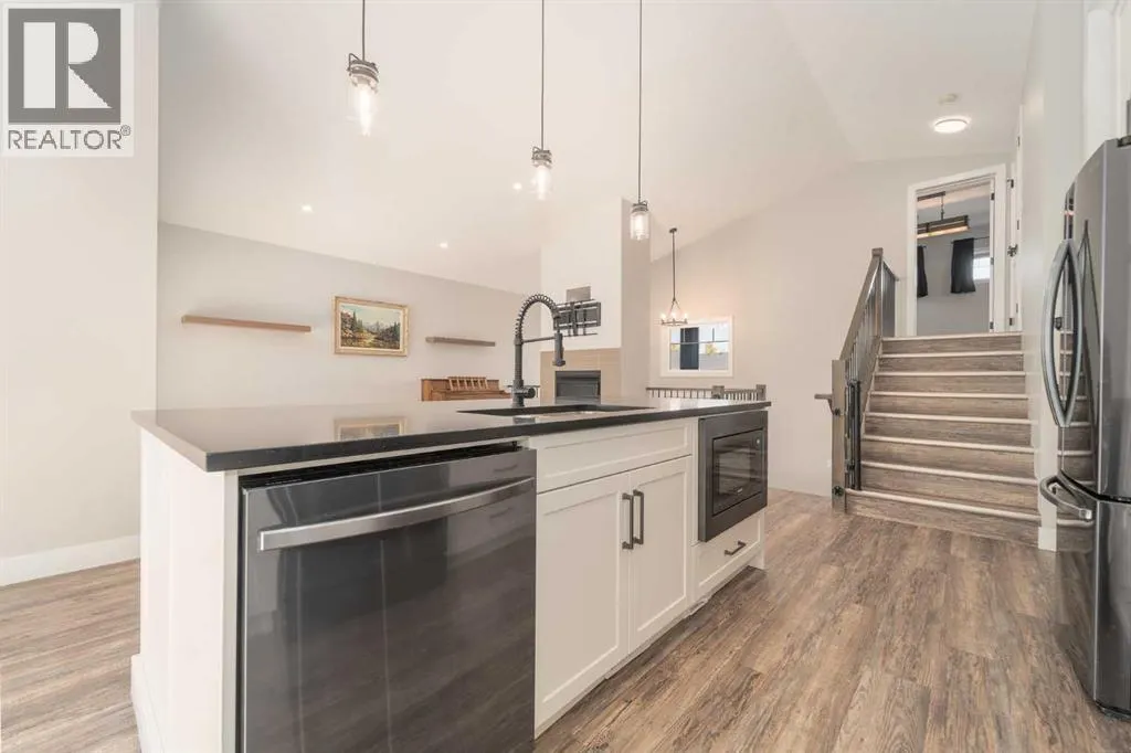 42 Riverwood Place SW