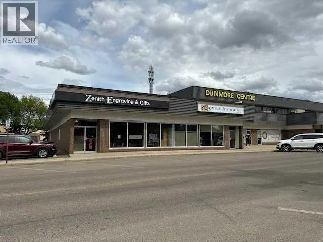 101, 1601 Dunmore Road SE