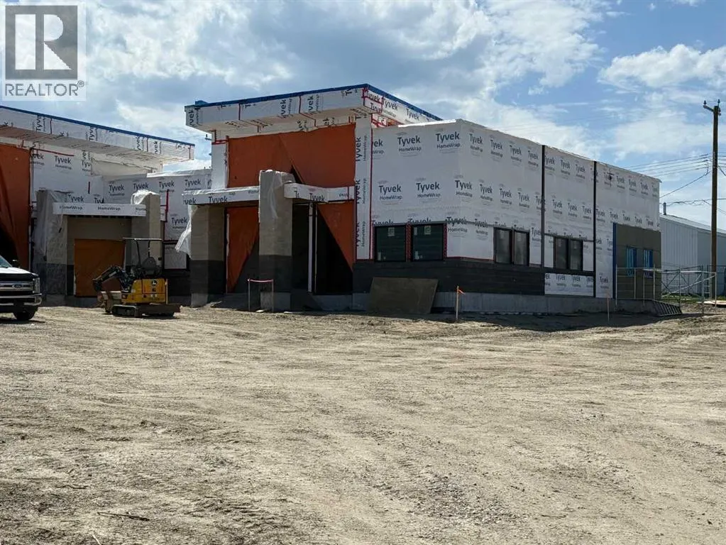 Unit 4, 5020 44 Street