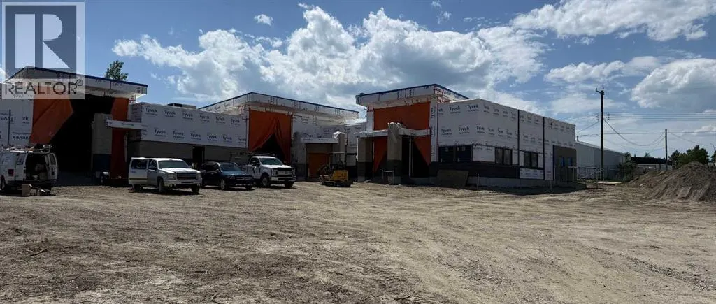 Unit 4, 5020 44 Street