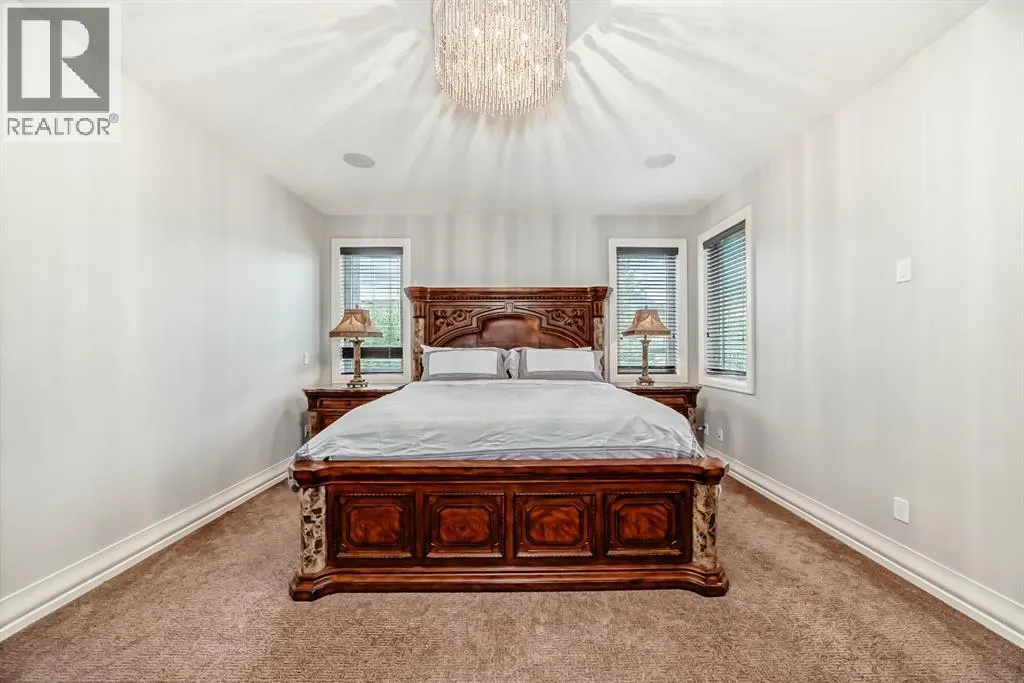 19 Aspen Ridge Heath SW