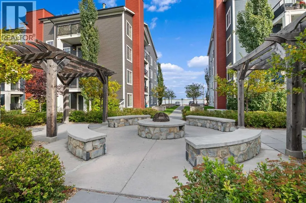 5402, 755 Copperpond Boulevard SE