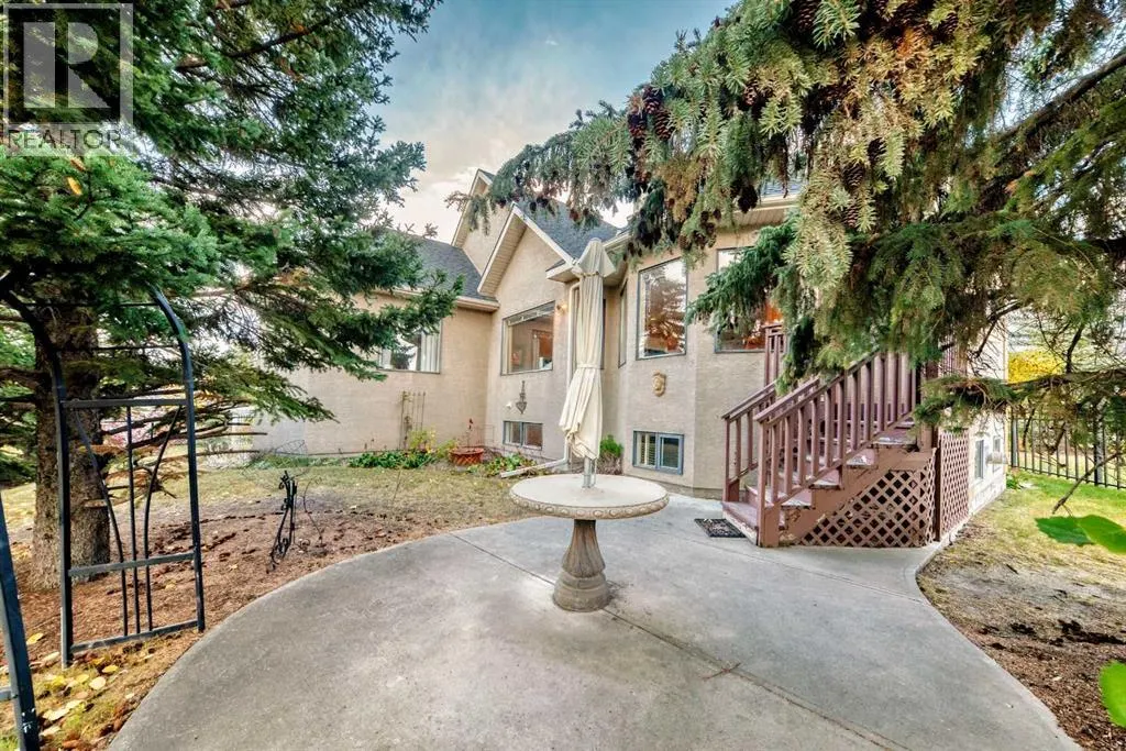 7001 Strathridge Gate SW