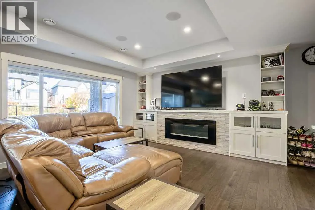 137 Magenta Crescent