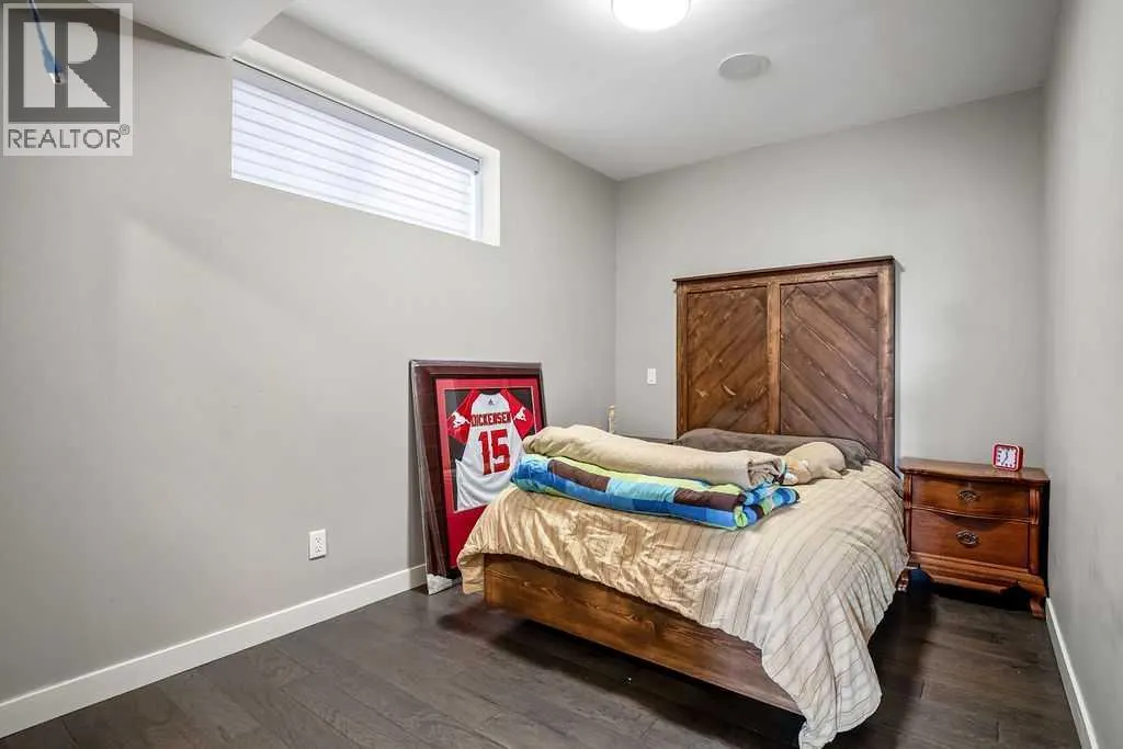 137 Magenta Crescent
