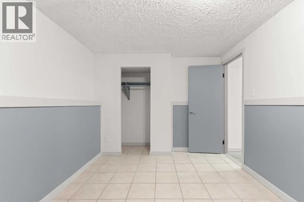 8 Cypress Way SE