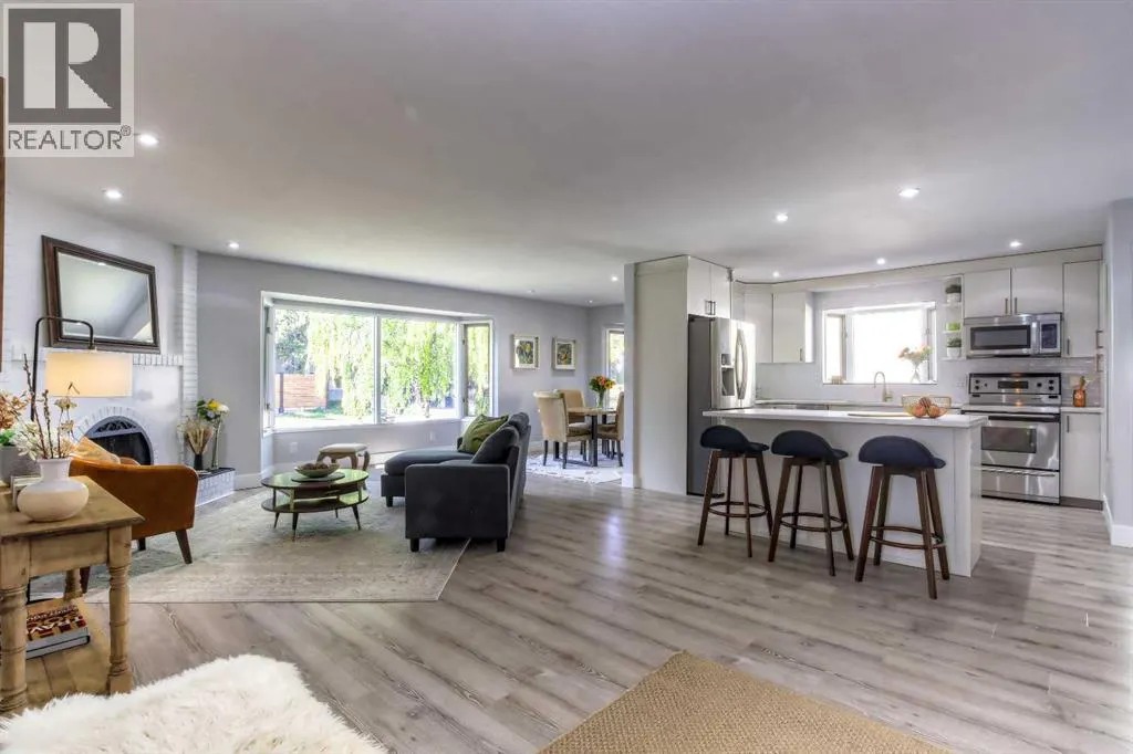 511 Cedarille Crescent SW